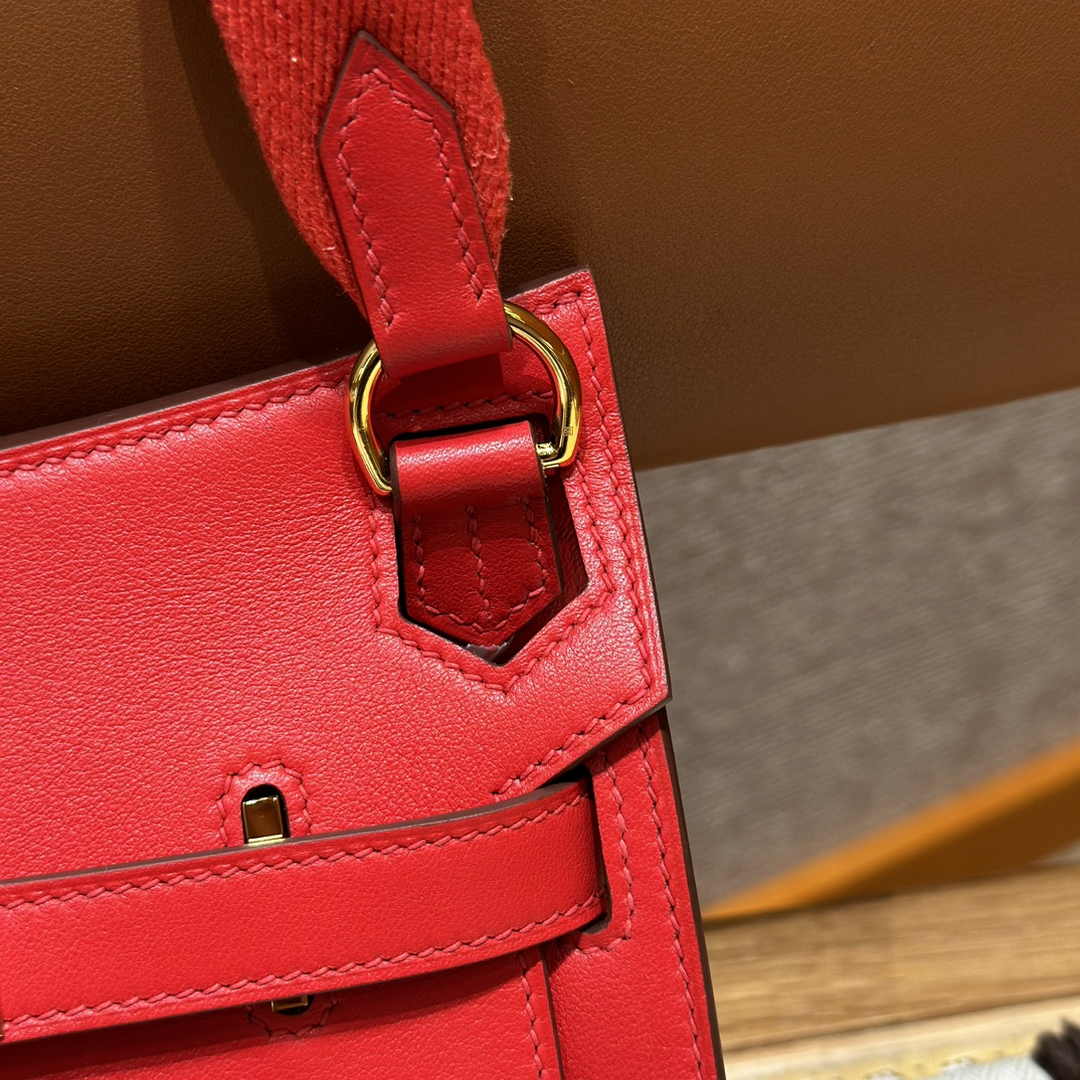 Hermes Jypsiere mini bag Red Swift Leather Gold H25606