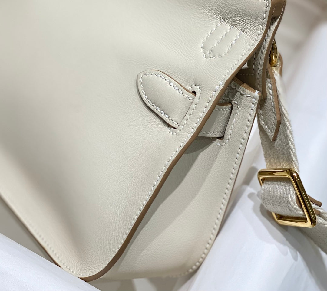 Hermes Jypsiere mini bag White Swift Leather Gold H25604