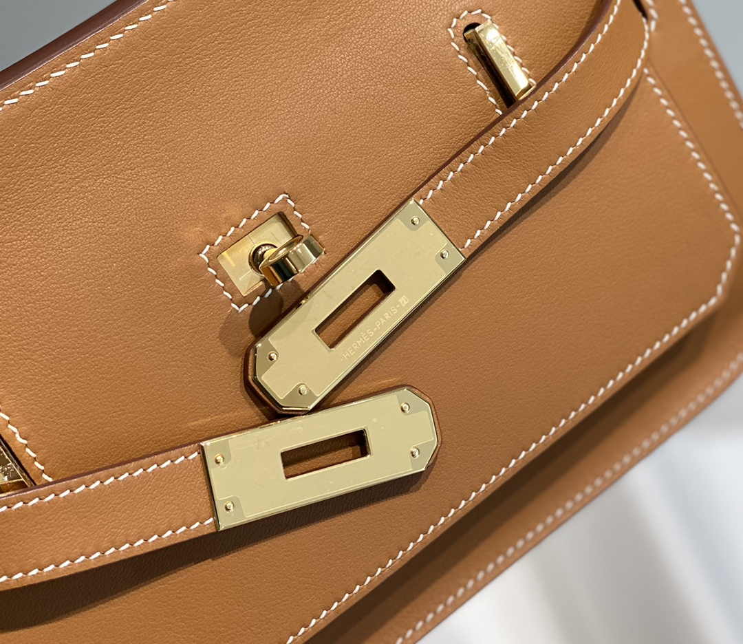 Hermes Jypsiere mini bag Tan Swift Leather Gold H25608