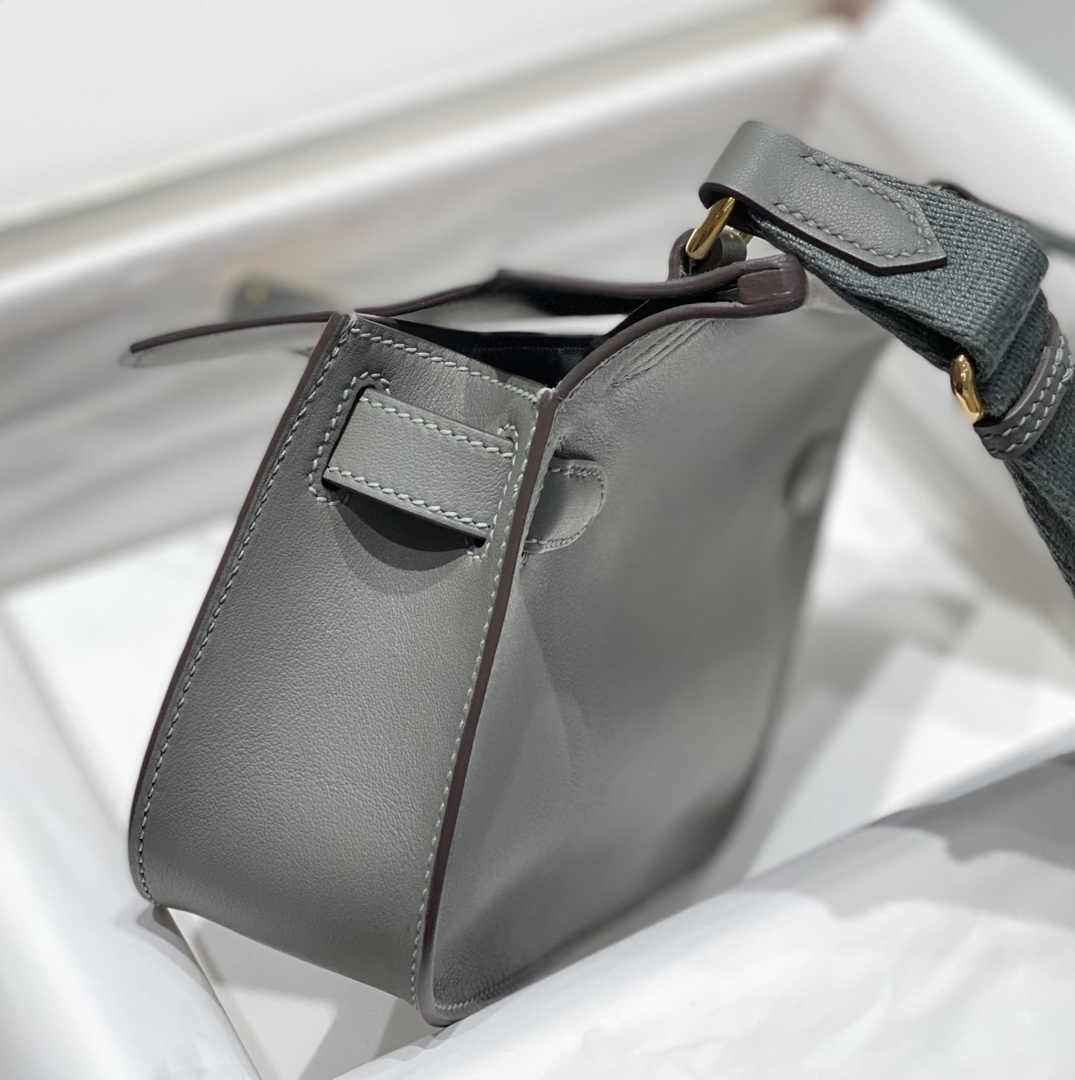 Hermes Jypsiere mini bag Dark Gray Swift Leather Gold H25633