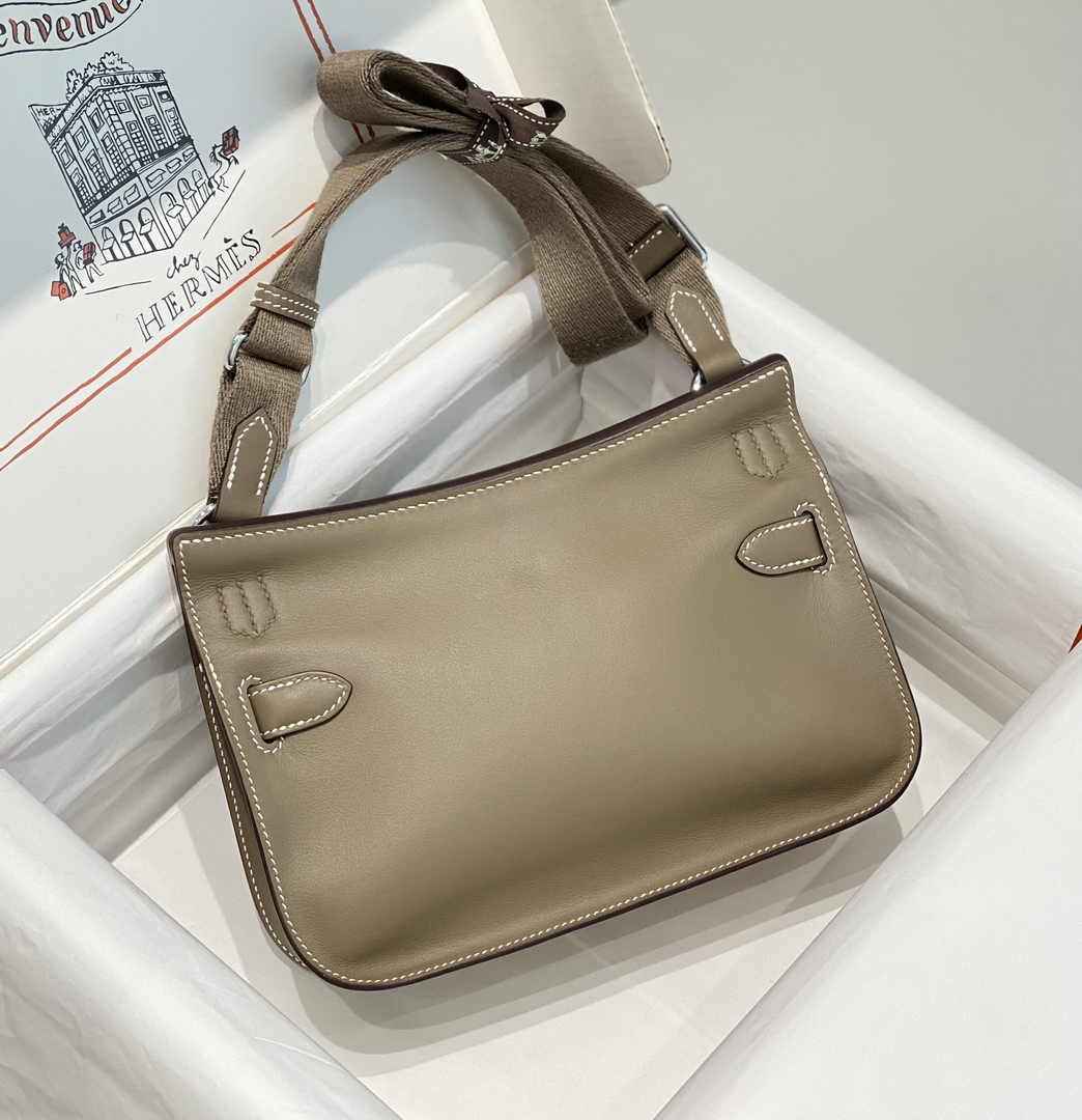 Hermes Jypsiere mini bag Gray Swift Leather Silver H25601