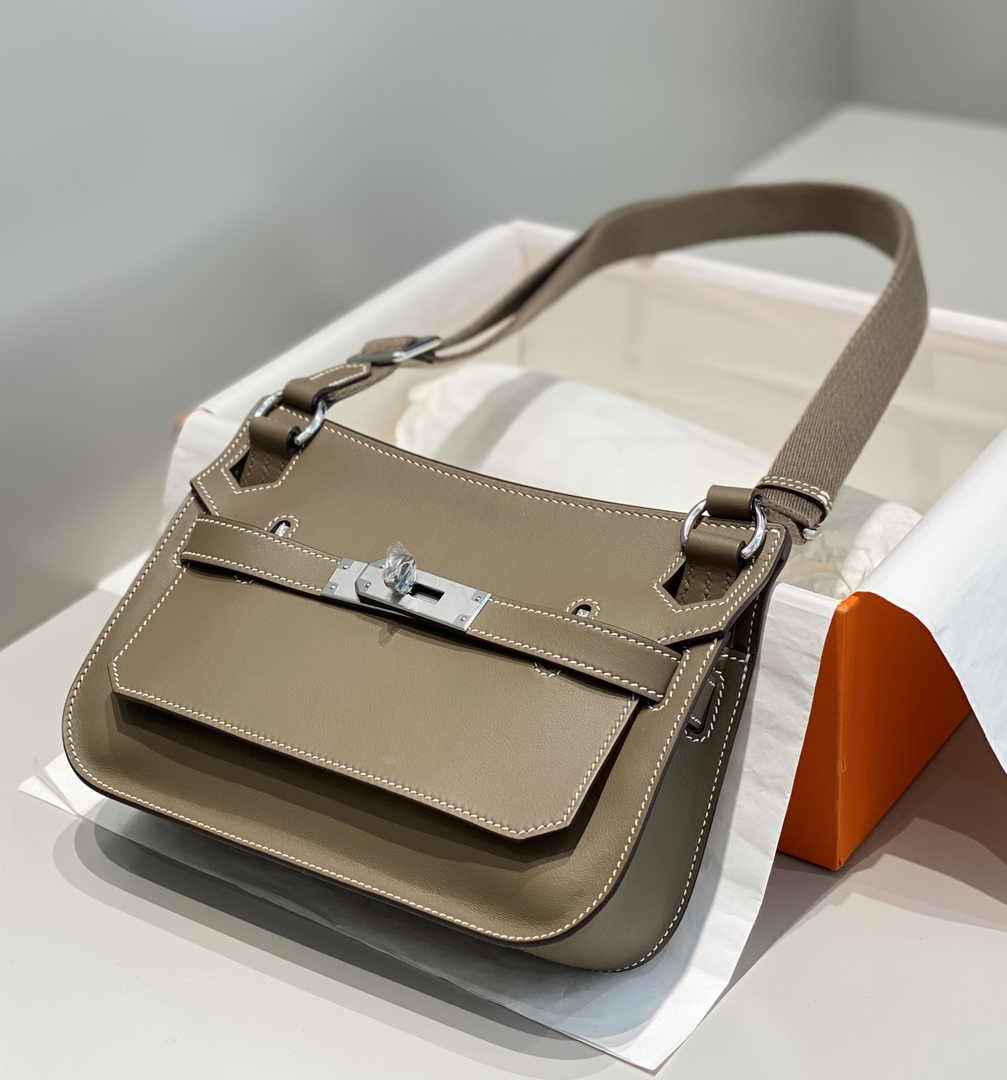 Hermes Jypsiere mini bag Gray Swift Leather Silver H25601