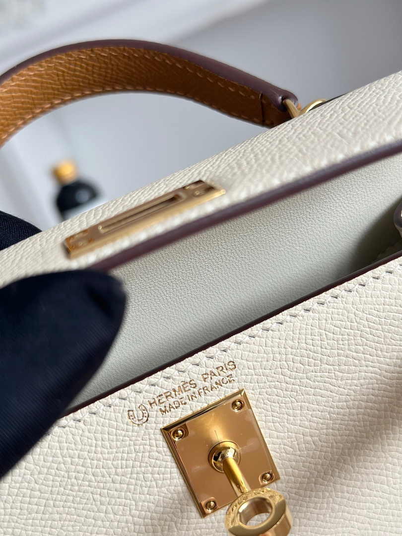 Hermes Kelly Bag 19 Beige Tan Epsom Leather Gold H82301