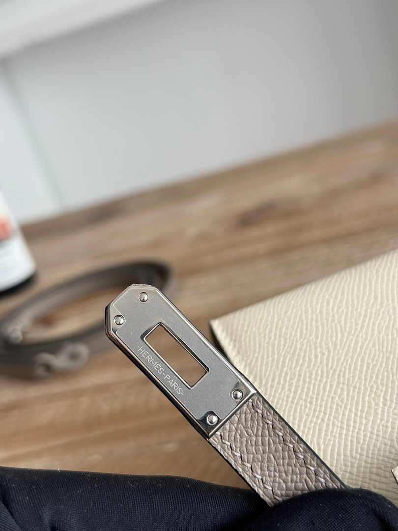 Hermes Kelly Bag 19 Beige Gray Epsom Leather Silver H82303