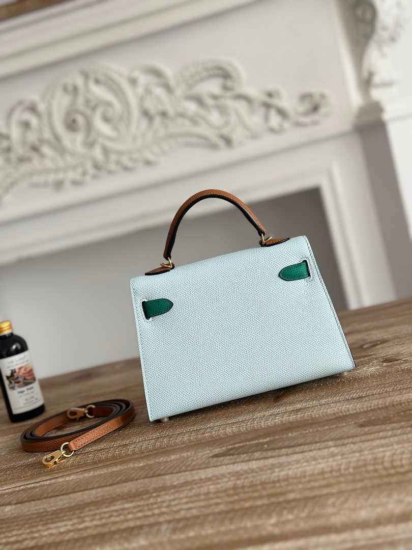 Hermes Kelly Bag 19 Light Blue Epsom Leather Gold H82305