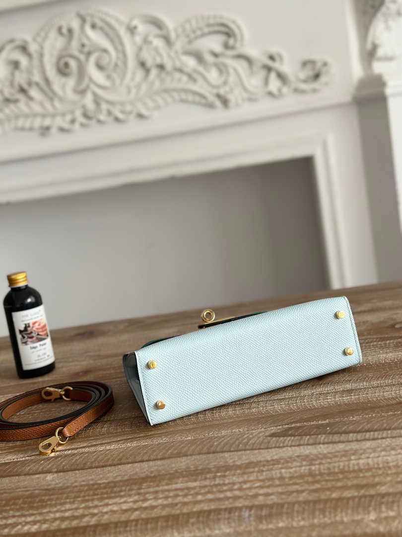 Hermes Kelly Bag 19 Light Blue Epsom Leather Gold H82305