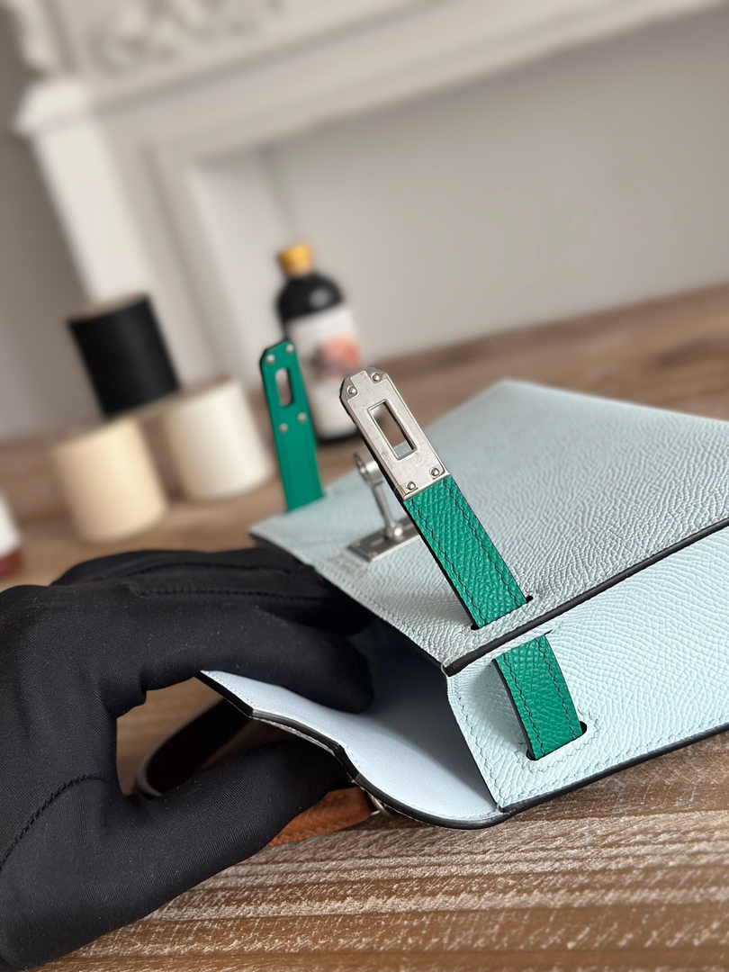 Hermes Kelly Bag 19 Light Blue Epsom Leather Silver H82304