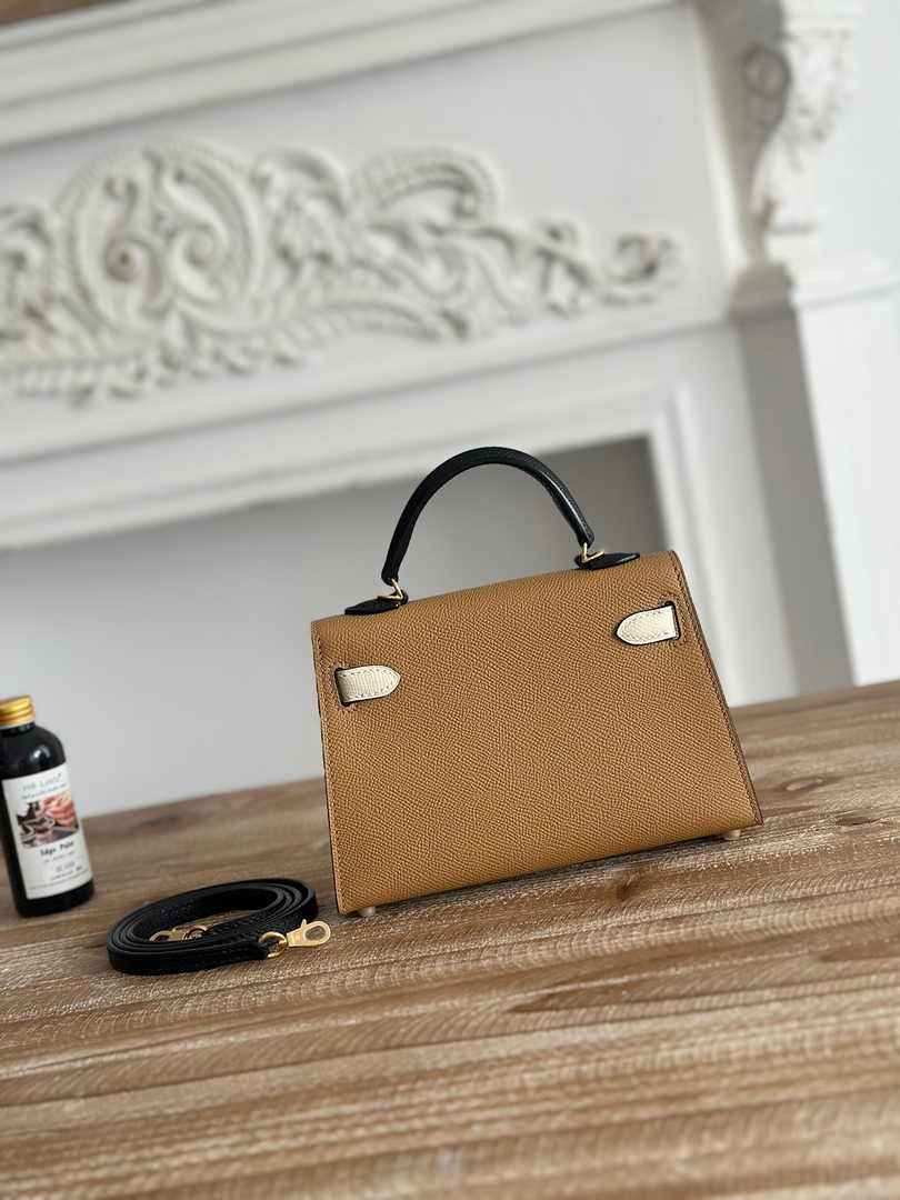 Hermes Kelly Bag 19 Tan Epsom Leather Gold H82306