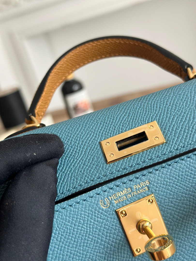 Hermes Kelly Bag 19 Blue Epsom Leather Gold H82310