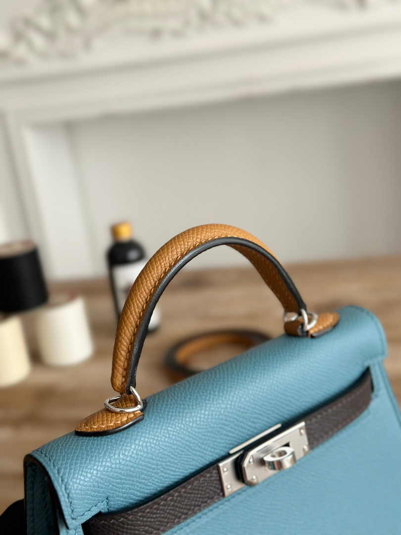Hermes Kelly Bag 19 Blue Epsom Leather Silver H82311