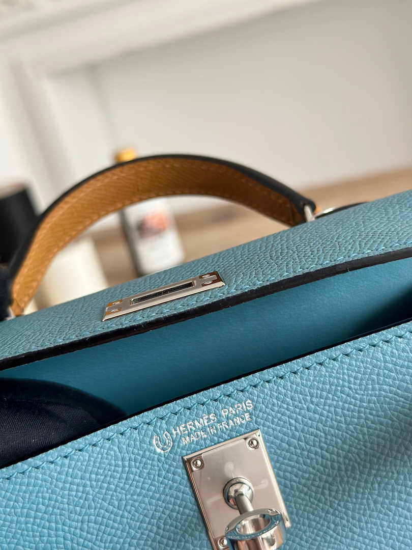 Hermes Kelly Bag 19 Blue Epsom Leather Silver H82311