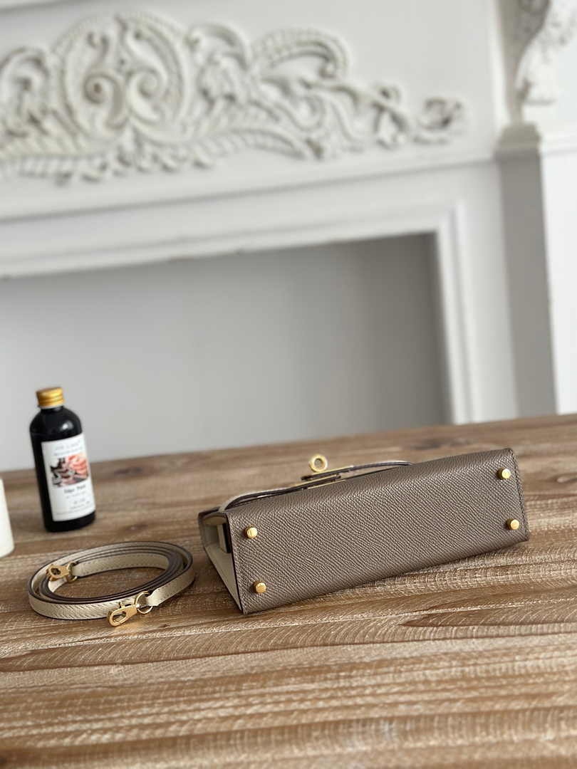 Hermes Kelly Bag 19 Dark Gray Epsom Leather Gold H82314