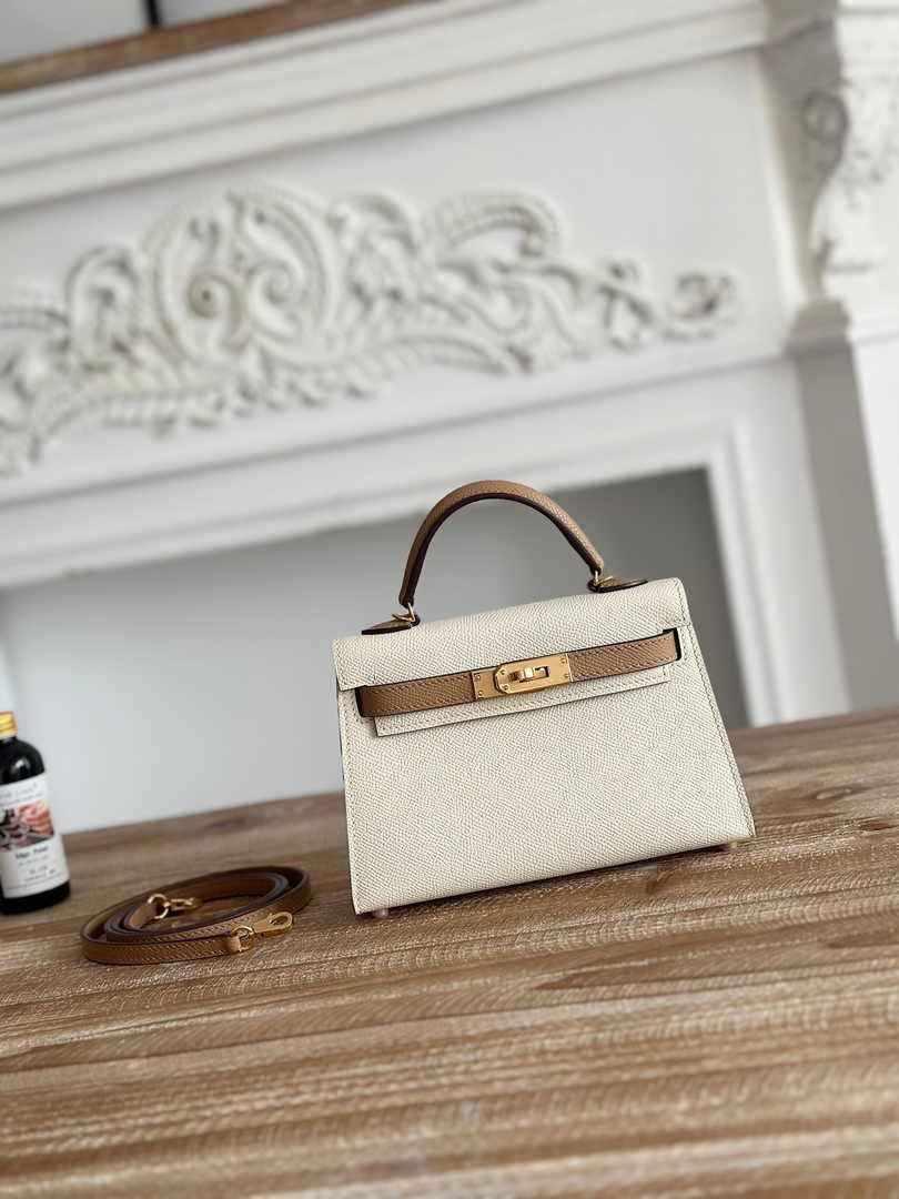 Hermes Kelly Bag 19 Beige Epsom Leather Gold H82318