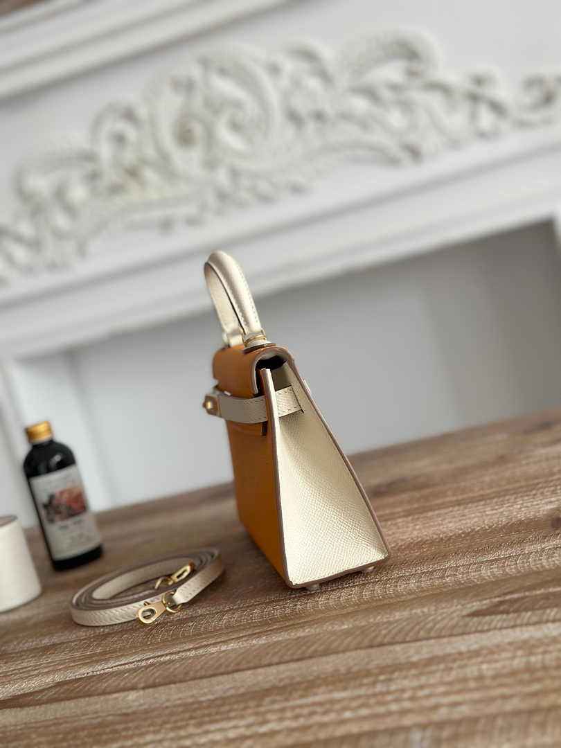 Hermes Kelly Bag 19 Epsom Leather Yellow Gold H82326