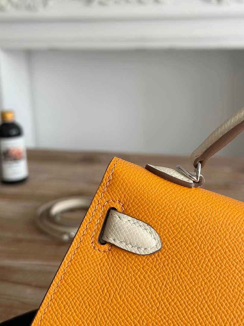 Hermes Kelly Bag 19 Epsom Leather Yellow Silver H82327