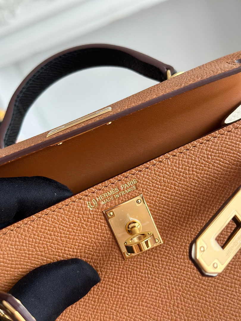 Hermes Kelly Bag 19 Epsom Leather Brown Gold H82329