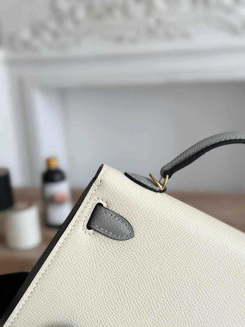 Hermes Kelly Bag 19 Epsom Leather Beige Gold H82330