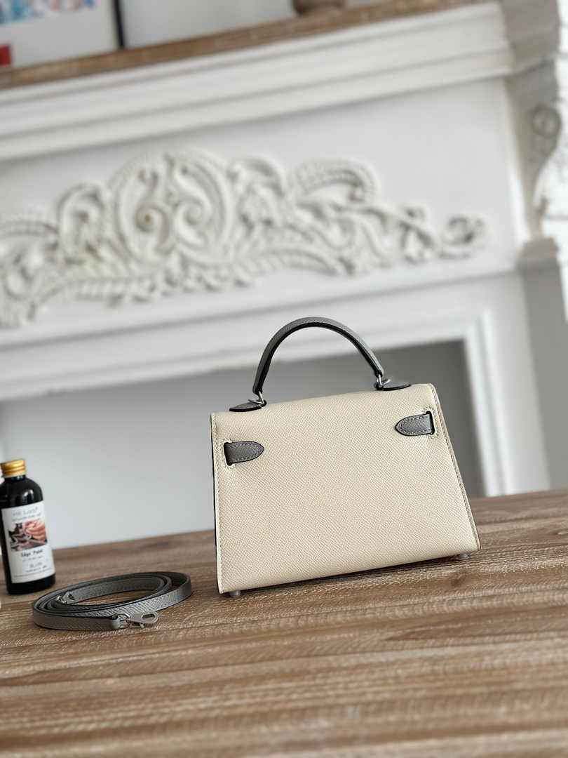 Hermes Kelly Bag 19 Epsom Leather Beige Silver H82331
