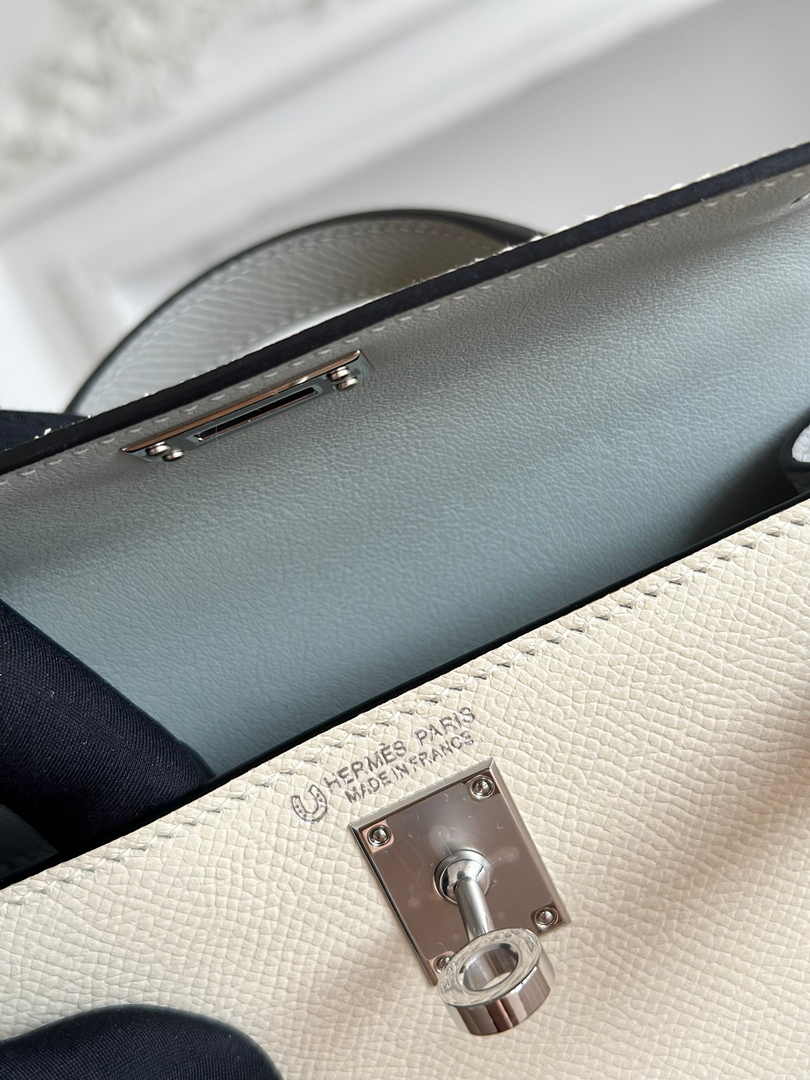 Hermes Kelly Bag 19 Epsom Leather Beige Silver H82331