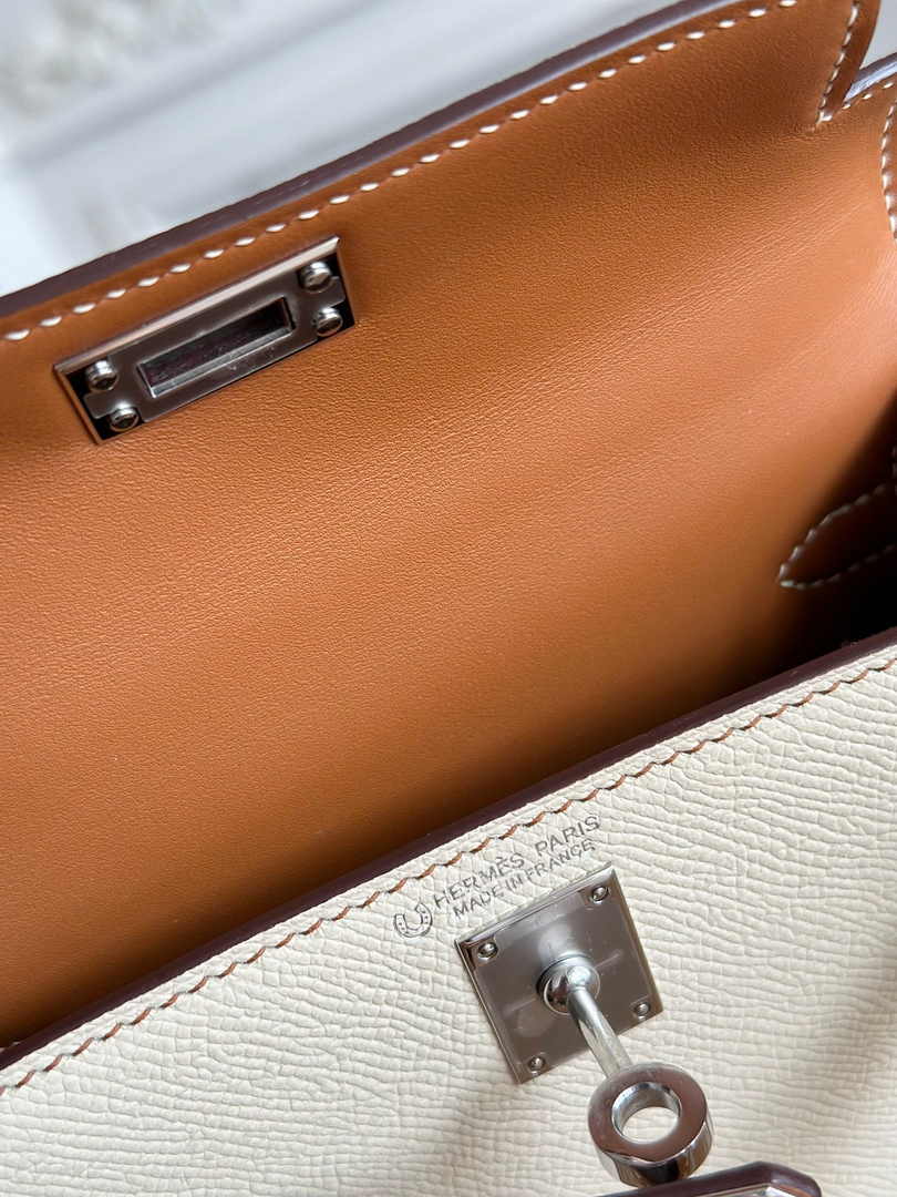 Hermes Kelly Bag 19 Epsom Leather Beige Brown Silver H82339