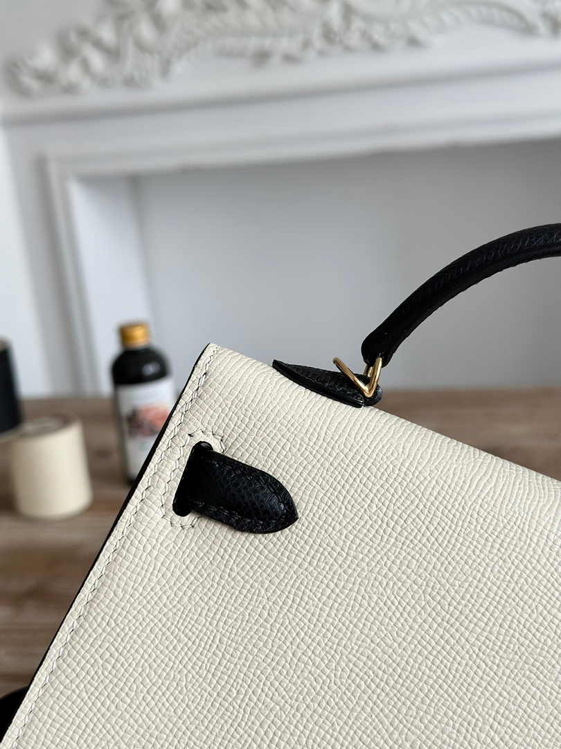 Hermes Kelly Bag 19 Epsom Leather Beige Black Gold H82341