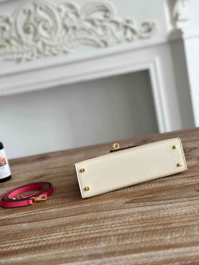 Hermes Kelly Bag 19 Epsom Leather Beige Pink Gold H82342
