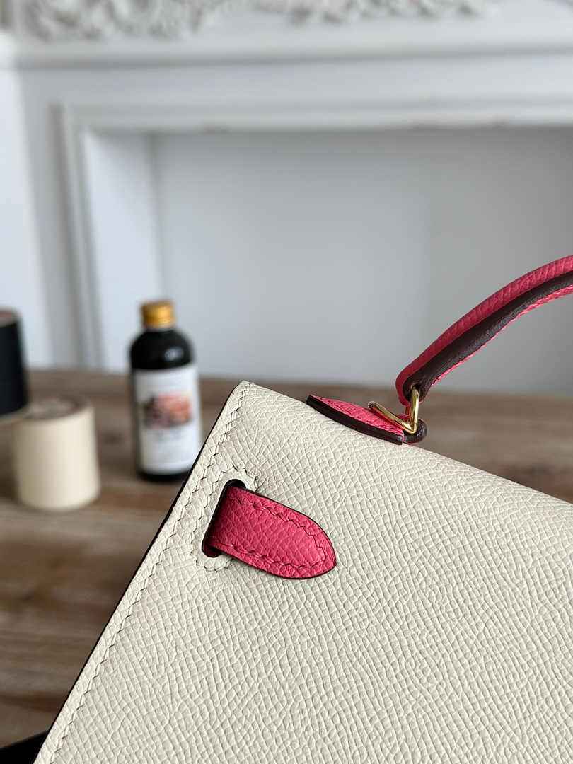 Hermes Kelly Bag 19 Epsom Leather Beige Pink Gold H82342