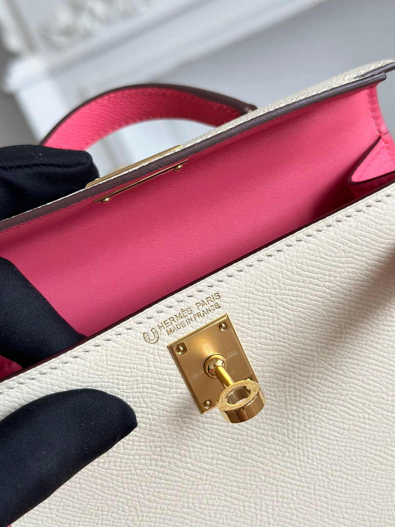 Hermes Kelly Bag 19 Epsom Leather Beige Pink Gold H82342