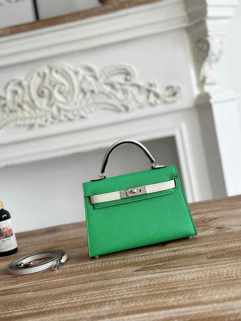 Hermes Kelly Bag 19 Epsom Leather Green Silver H82347