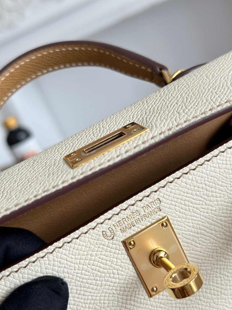 Hermes Kelly Bag 19 Epsom Leather Beige Tan Silver H82348