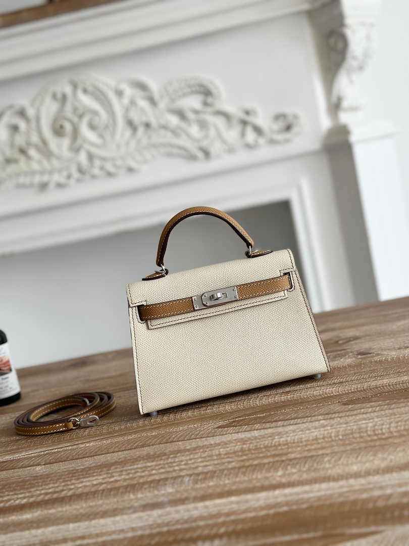 Hermes Kelly Bag 19 Epsom Leather Beige Tan Gold H82349