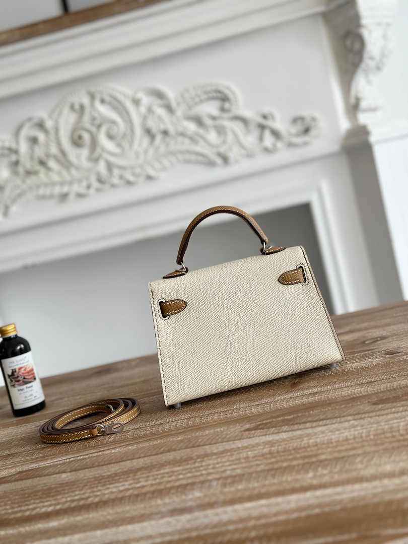Hermes Kelly Bag 19 Epsom Leather Beige Tan Gold H82349