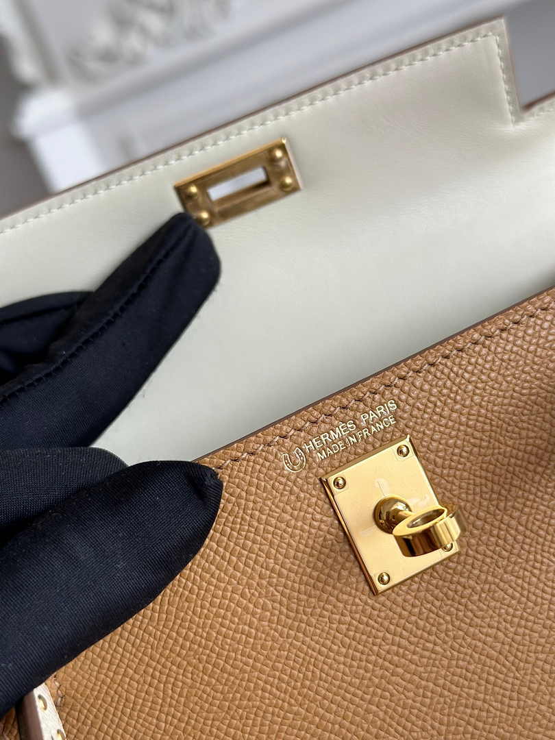 Hermes Kelly Bag 19 Epsom Leather Tan Beige Gold H82350