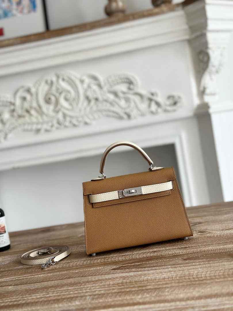 Hermes Kelly Bag 19 Epsom Leather Tan Beige Silver H82351