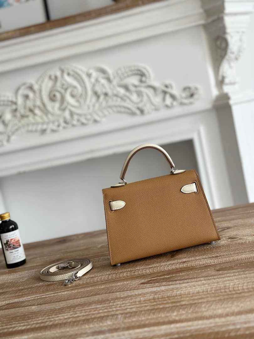 Hermes Kelly Bag 19 Epsom Leather Tan Beige Silver H82351