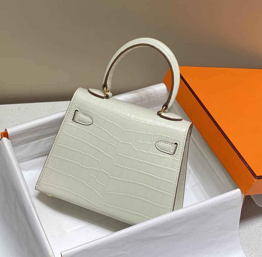Hermes Kelly Bag 20 Beige Crocodile Leather Gold Hardware H7301