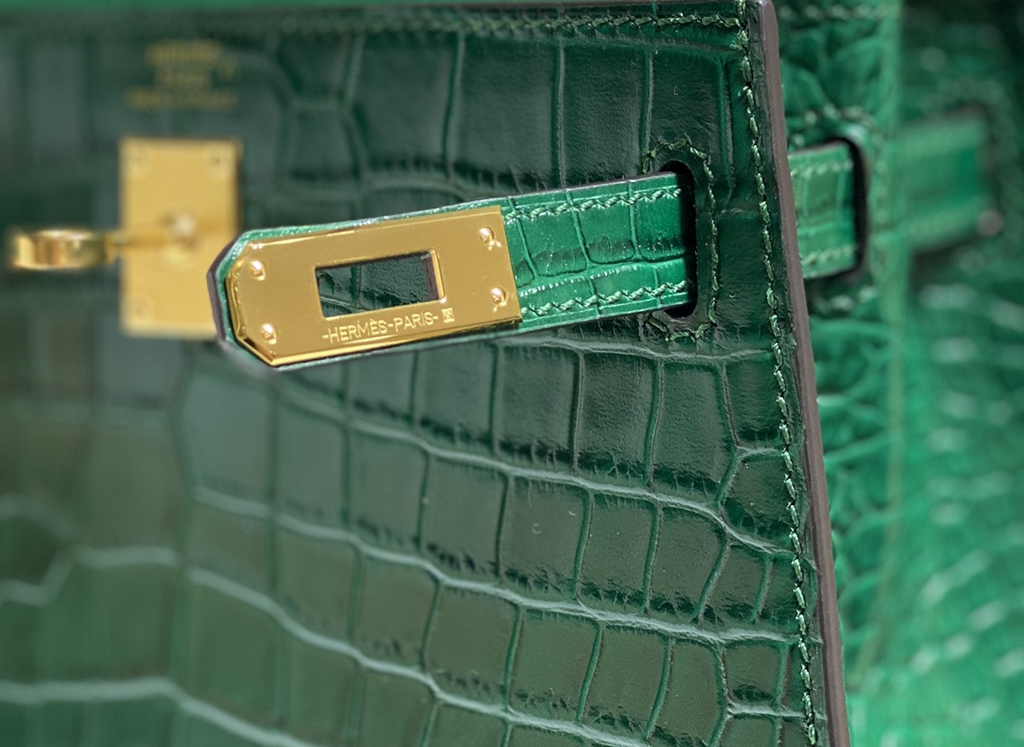 Hermes Kelly Bag 20 Green Crocodile Leather Gold Hardware H7302