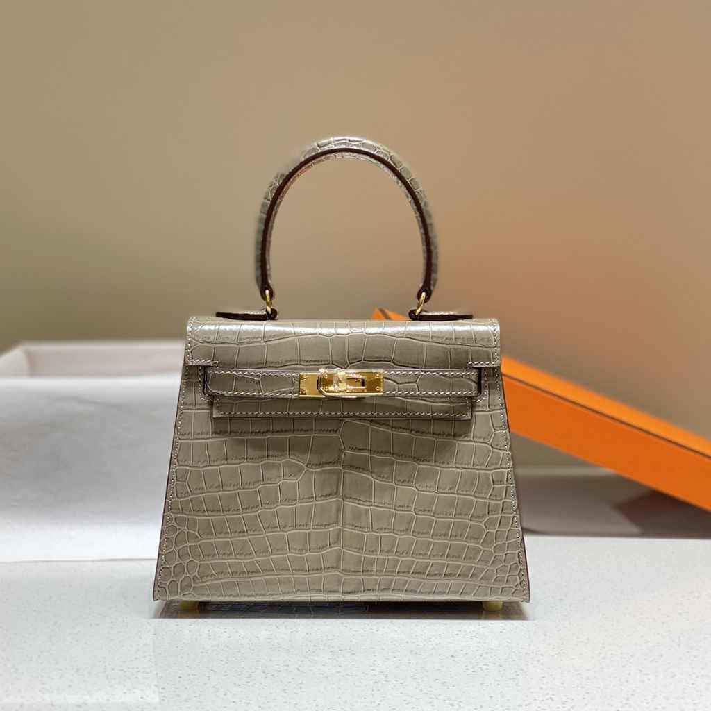 Hermes Kelly Bag 20 Gray Crocodile Leather Gold Hardware H7303