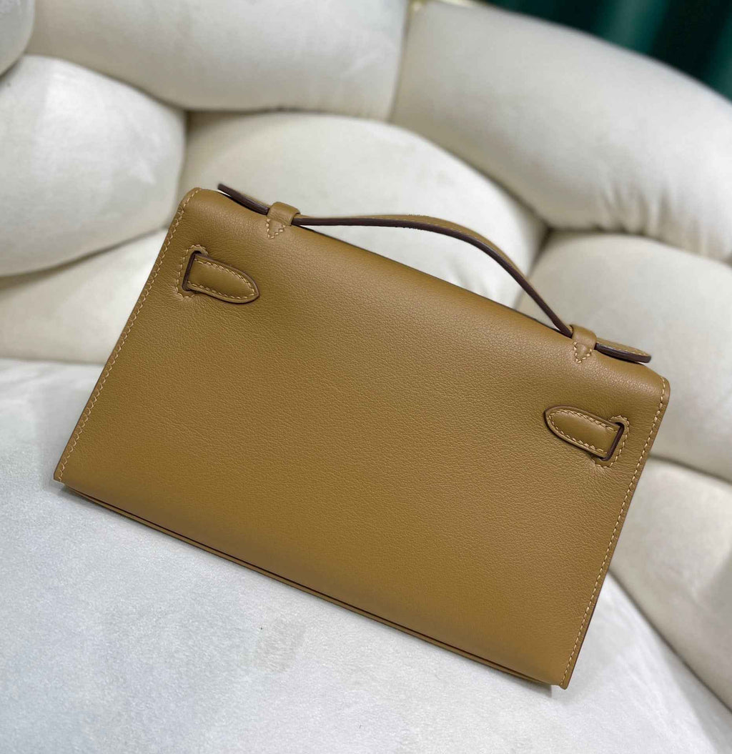 Hermes Kelly Bag 22 Camel Swift Leather Gold Hardware