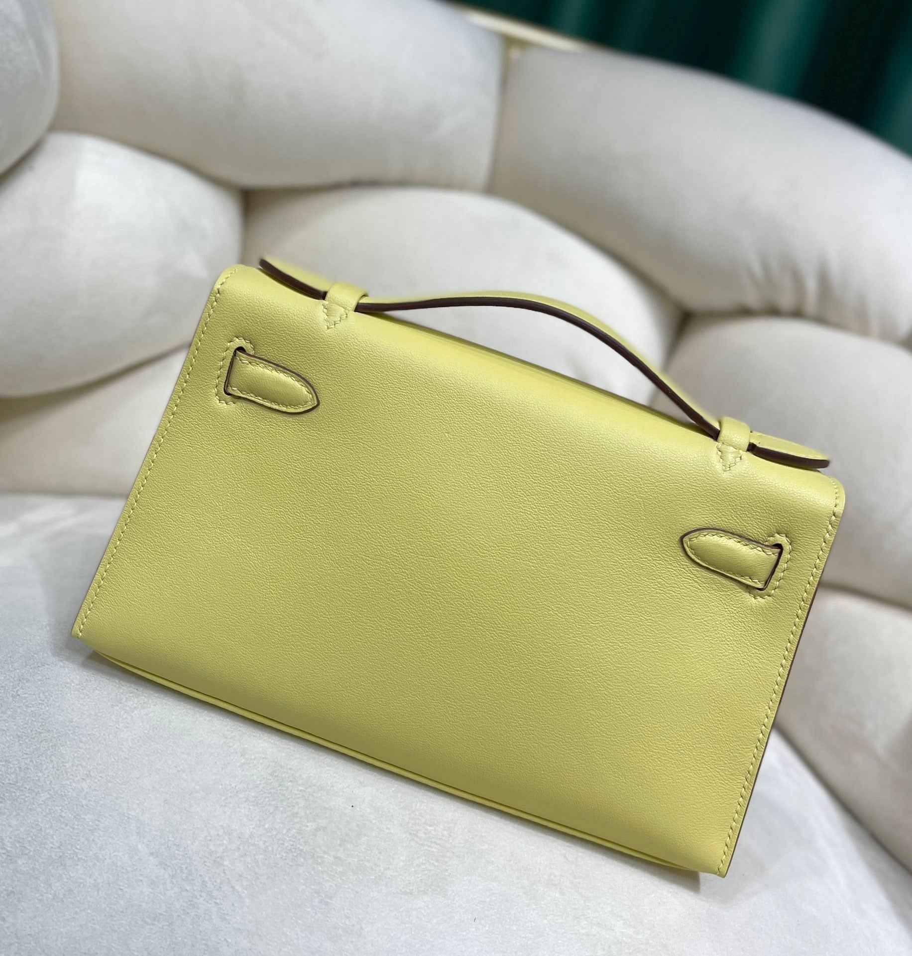 Hermes Kelly Bag 22 Lemon Swift Leather Silver Hardware