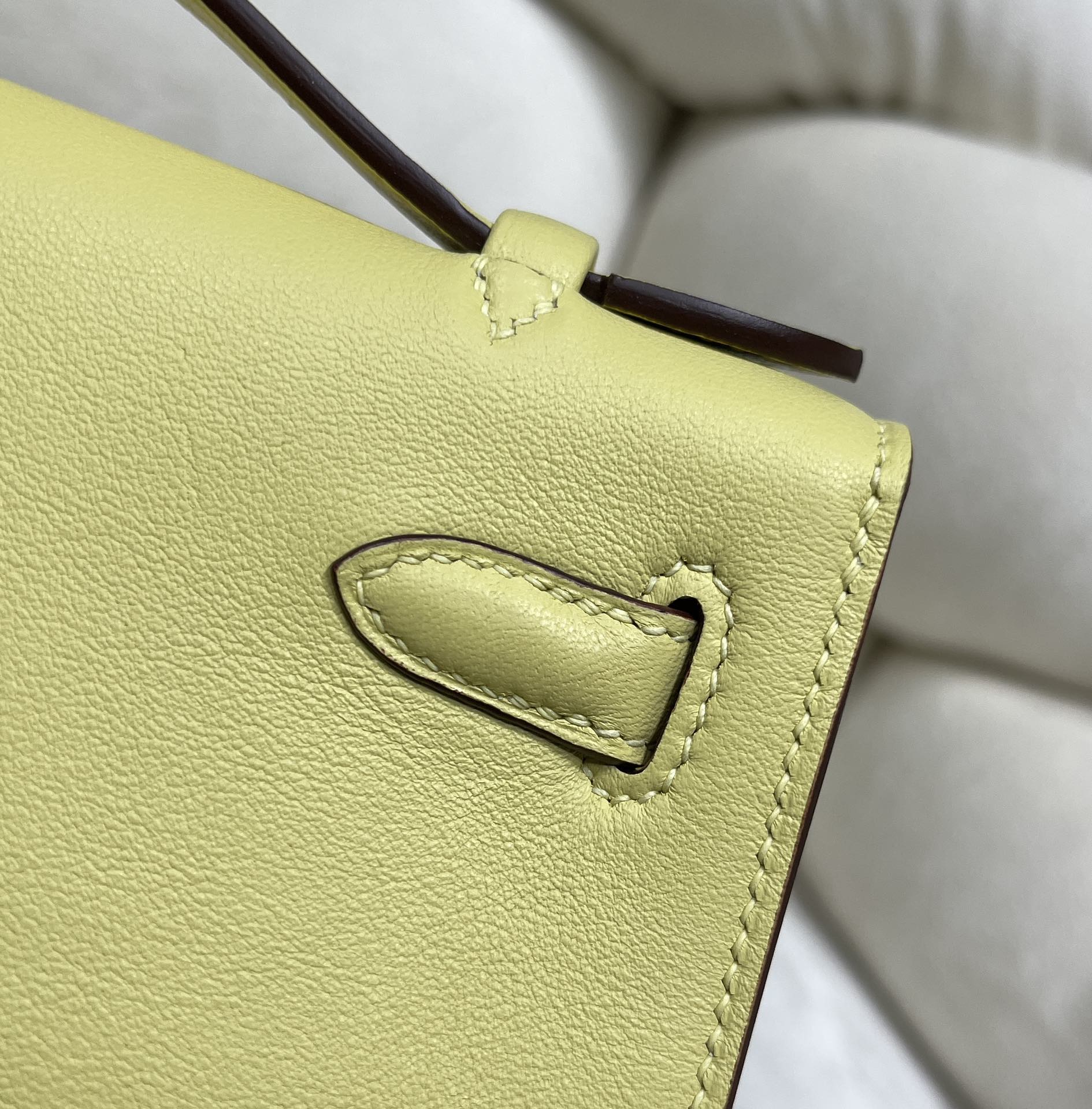 Hermes Kelly Bag 22 Lemon Swift Leather Silver Hardware