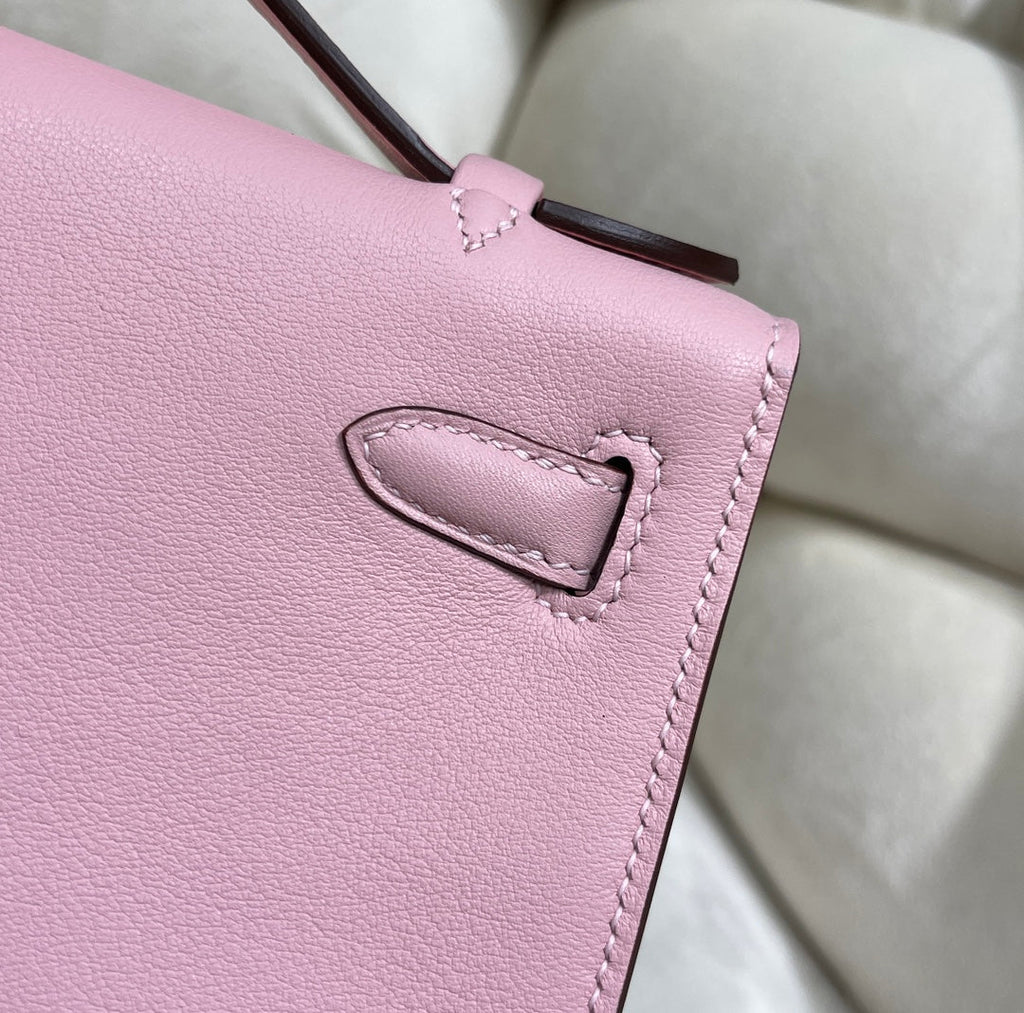 Hermes Kelly Bag 22 Pink Swift Leather Gold Hardware