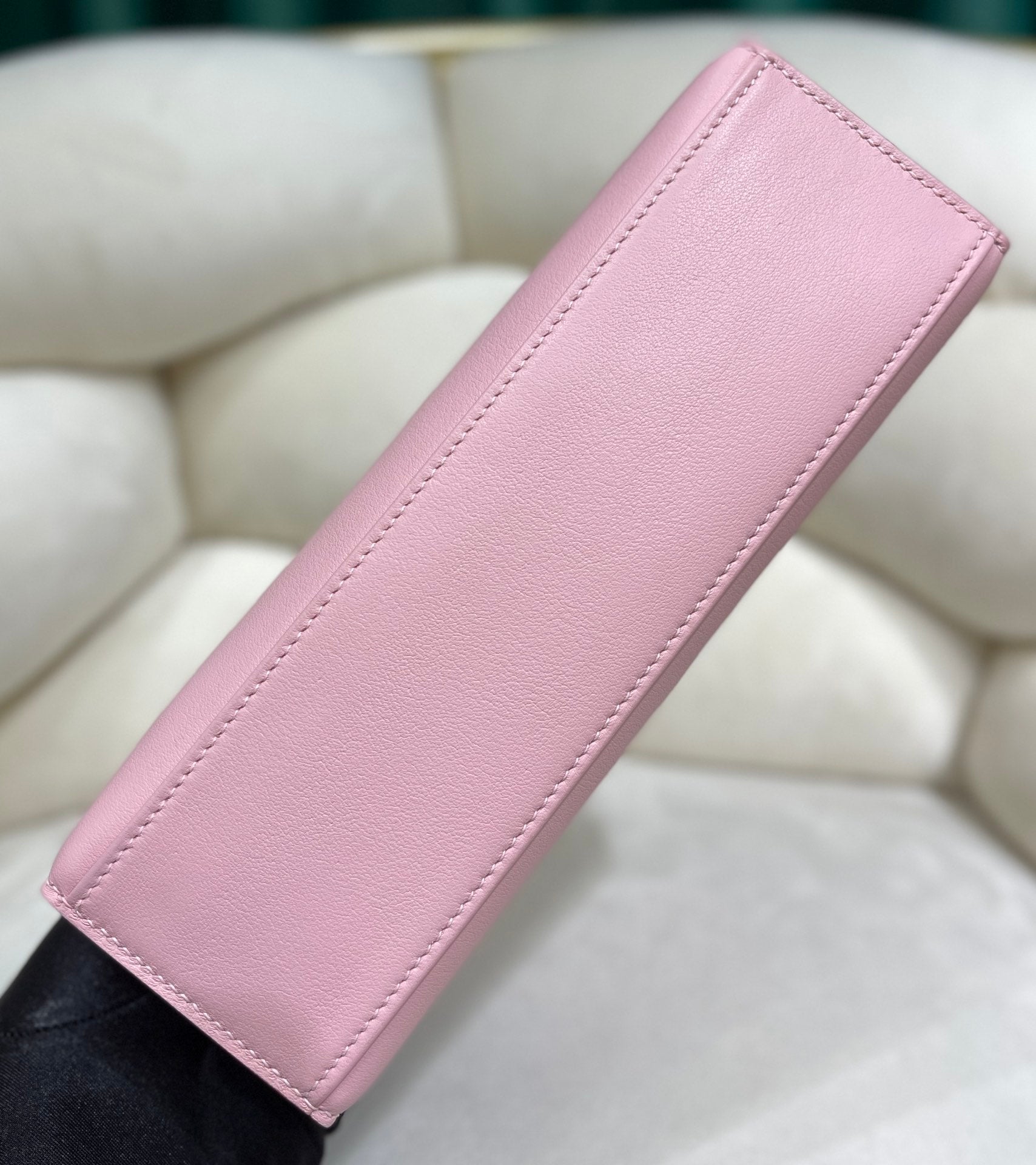 Hermes Kelly Bag 22 Pink Swift Leather Gold Hardware