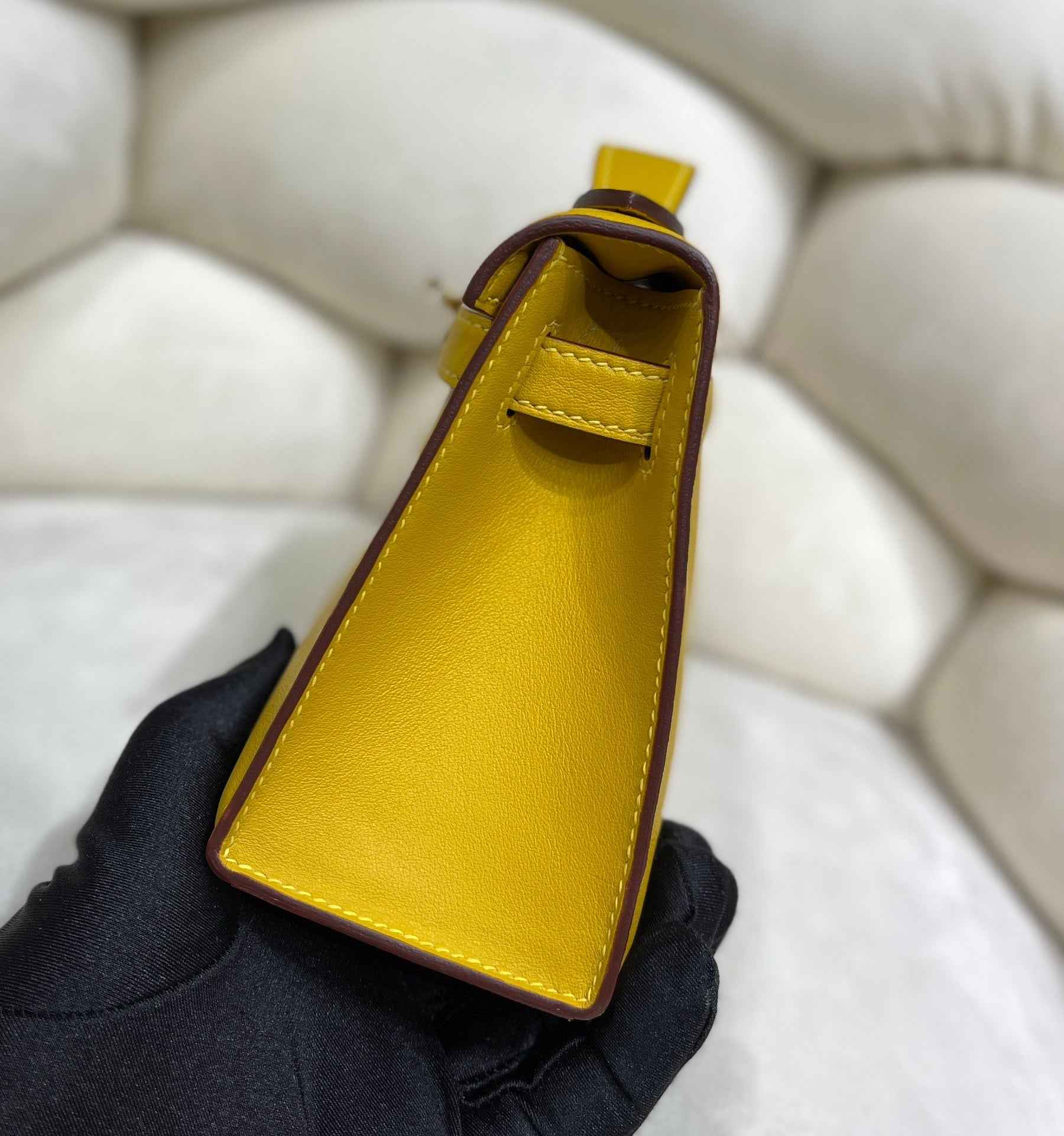 Hermes Kelly Bag 22 Yellow Swift Leather Gold Hardware