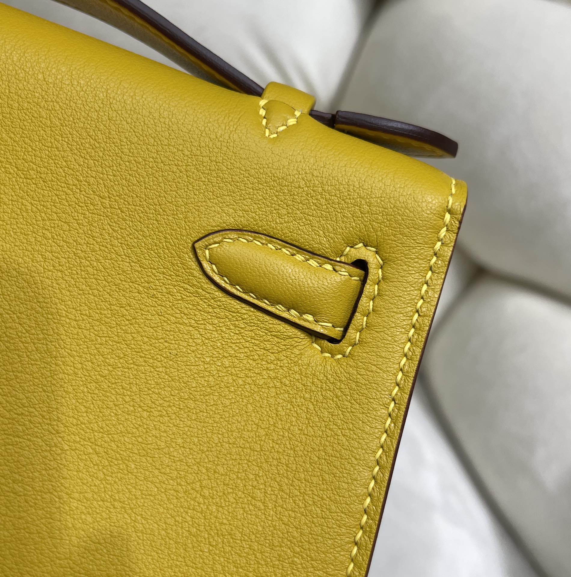Hermes Kelly Bag 22 Yellow Swift Leather Silver Hardware