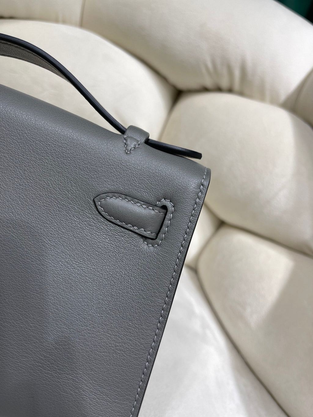 Hermes Kelly Bag 22 Gray Swift Leather Silver Hardware