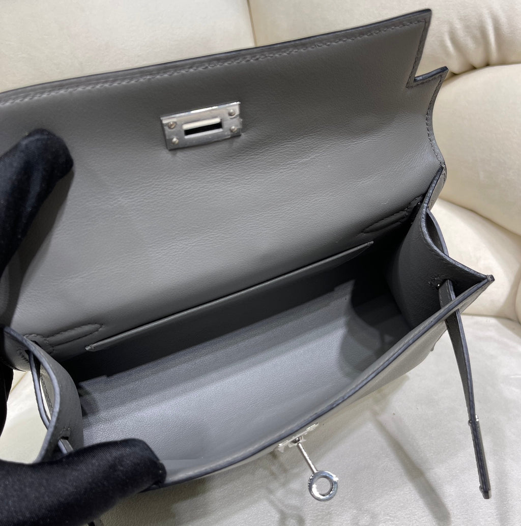 Hermes Kelly Bag 22 Gray Swift Leather Silver Hardware