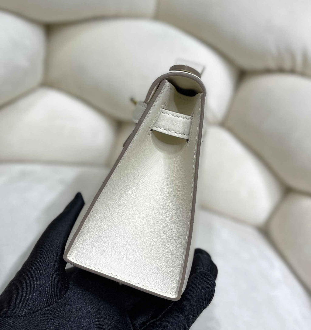 Hermes Kelly Bag 22 Beige Swift Leather Gold Hardware