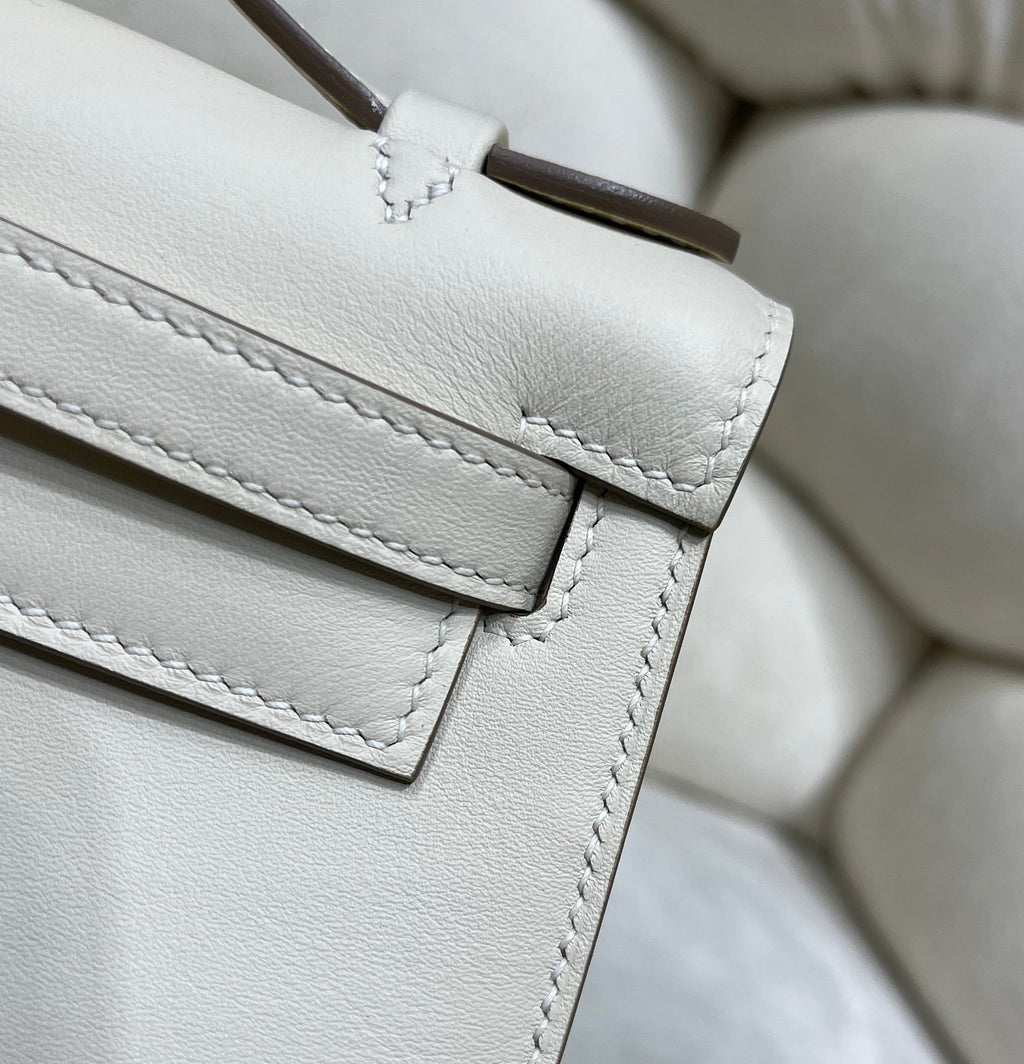 Hermes Kelly Bag 22 Beige Swift Leather Silver Hardware
