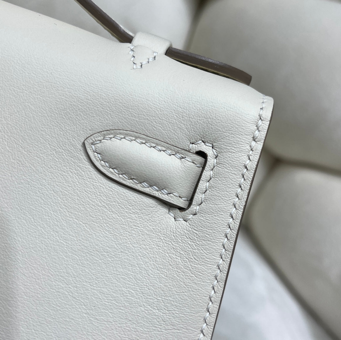 Hermes Kelly Bag 22 Beige Swift Leather Silver Hardware